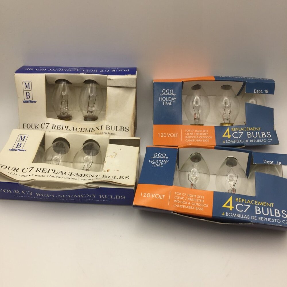 Merry Brite Holiday Time C7 Clear Glass Light Bulbs 120V Candelabra Base 4 Pack